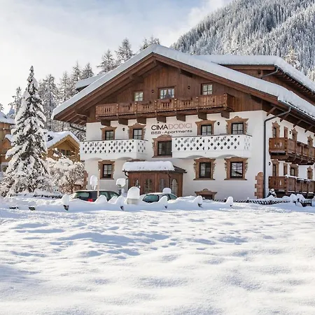 Aparthotel Cima Dodici - *